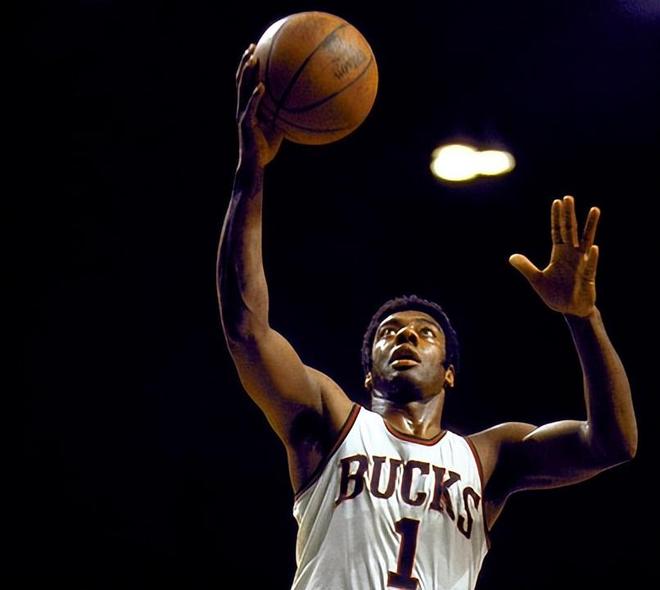 她们分别是 她们分别是