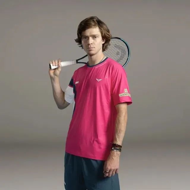 库兹马在近 库兹马在近