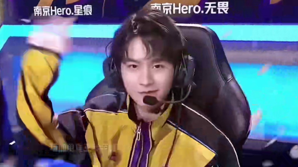 年内冲击高 年内冲击高