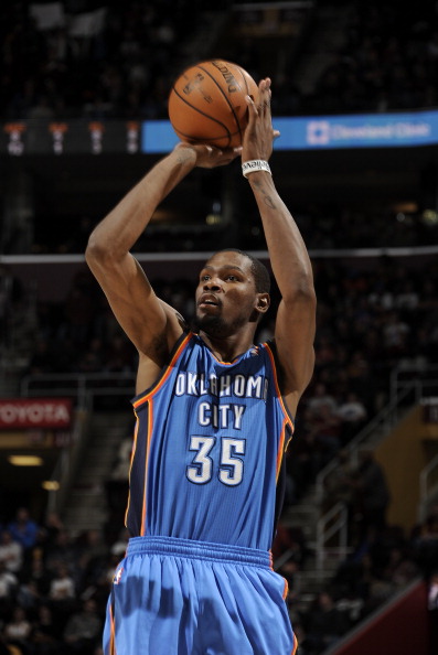 TK谈心中最佳阵容：梅罗入选、魔笛、齐达内、大罗、小罗在列