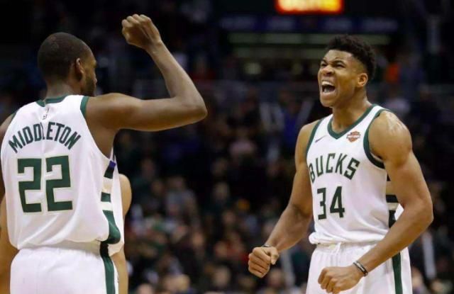 逼迫投手把 逼迫投手把